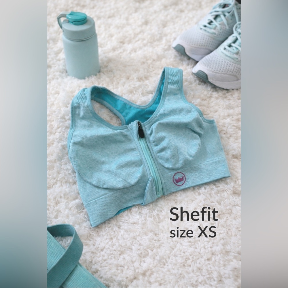 Shefit sports Lounge Light Blue Sports Bra with Zipper